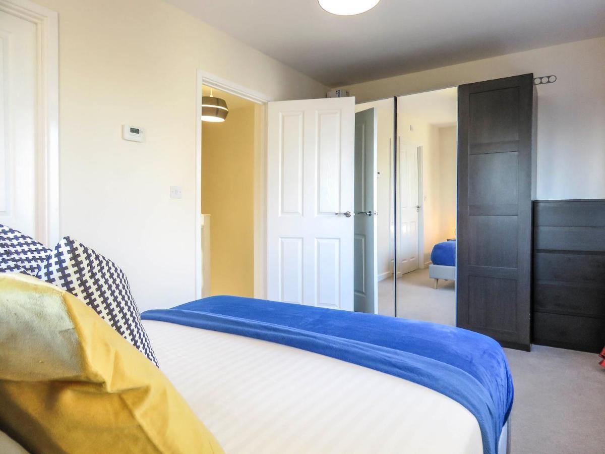 Tudors Esuites 4 Bedroom House Driveway & Garden Birmingham Kültér fotó