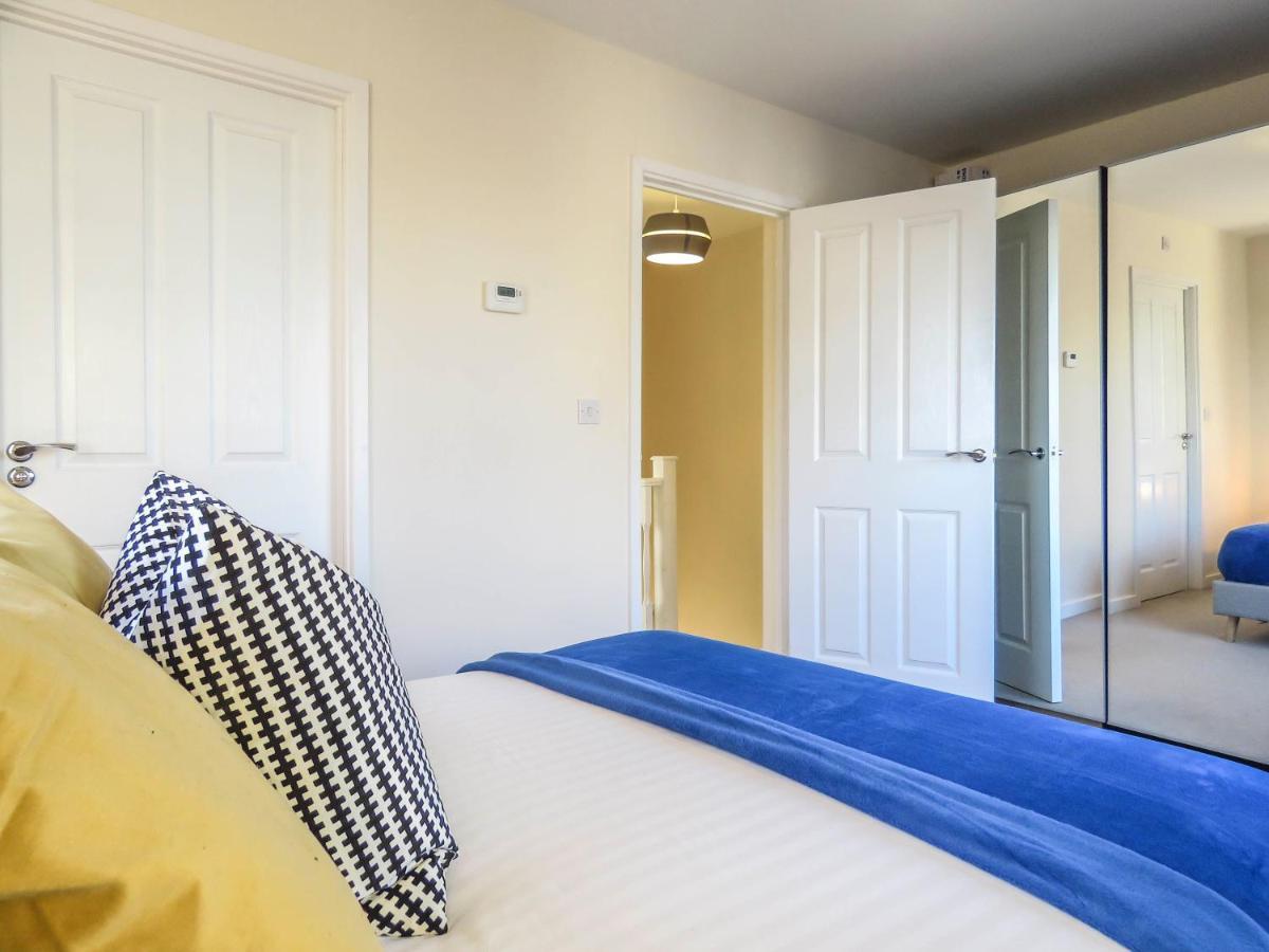 Tudors Esuites 4 Bedroom House Driveway & Garden Birmingham Kültér fotó