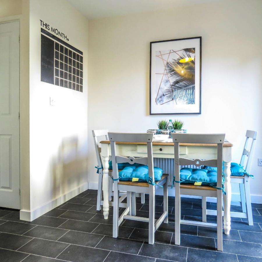 Tudors Esuites 4 Bedroom House Driveway & Garden Birmingham Kültér fotó